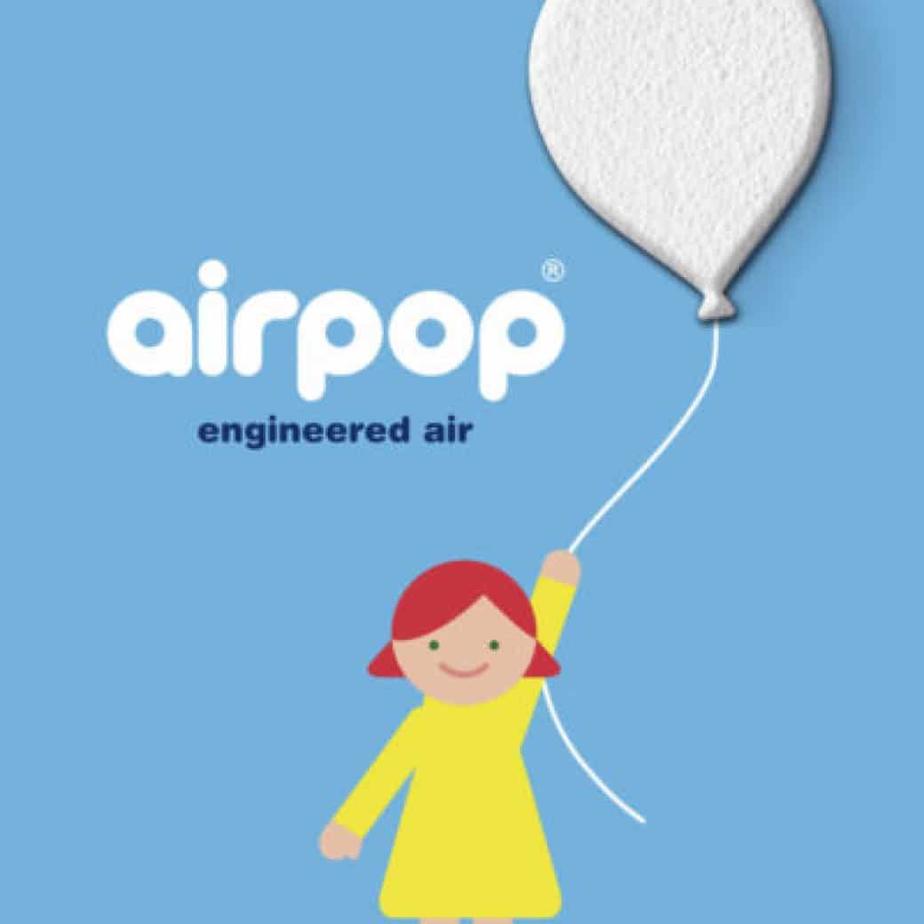 airpop-Maedchen-mit-Ballon-Recycling-400x568